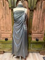 Mooie zilveren met stras stenen satijnen gala avondjurk, Kleding | Dames, Gelegenheidskleding, Galajurk, Maat 42/44 (L), Ophalen of Verzenden