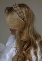 Gucci haarband & scrunchie set beige – nieuw, Sieraden, Tassen en Uiterlijk, Uiterlijk | Haarverzorging, Ophalen of Verzenden