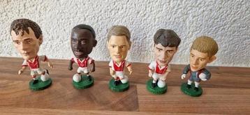 Ajax poppetjes  beschikbaar voor biedingen