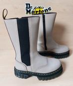 Dr. Martens Audrick Chelsea Tall, Taupe Maat: 40 UK6.5, Kleding | Dames, Schoenen, Hoge laarzen, Dr. Martens, Nieuw, Ophalen of Verzenden