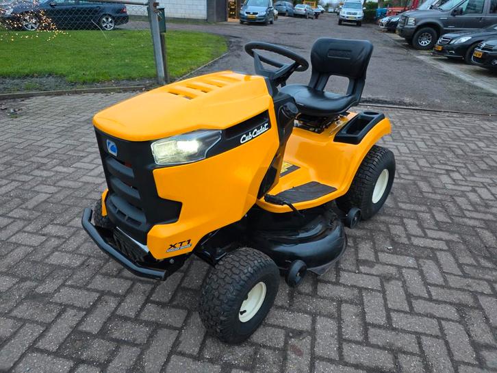 Cub Cadet XT1 Zitmaaier Mulch - Slechts 84 uur - Nieuwstaat!, Tuin en Terras, Zitmaaiers, Zo goed als nieuw, 90 tot 120 cm, Elektrische starter