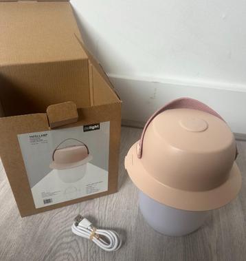 Nieuwe puck roze tafellamp beschikbaar voor biedingen