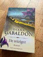 Diana Gabaldon - De reiziger, Ophalen of Verzenden, Nederland, Diana Gabaldon, Zo goed als nieuw
