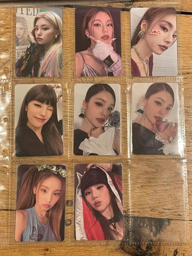 Itzy Yeji Photocards, Verzamelen, Muziek, Artiesten en Beroemdheden, Zo goed als nieuw, Foto of Kaart, Verzenden