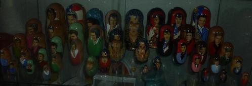 gevraagd Matroeska Elvis popjes, Verzamelen, Poppetjes en Figuurtjes, Ophalen of Verzenden