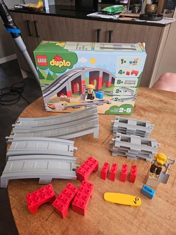 Lego Duplo Treinbrug & Rails 10872 Compleet beschikbaar voor biedingen