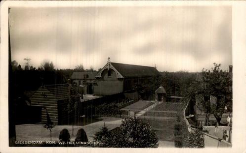 Giessendam - School, Verzamelen, Ansichtkaarten | Nederland, Gelopen, Zuid-Holland, Voor 1920, Ophalen of Verzenden