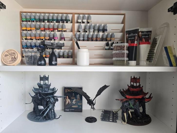 Grote verzameling LOTR warhammer mesbg, Hobby en Vrije tijd, Wargaming, Zo goed als nieuw, Warhammer, Ophalen of Verzenden