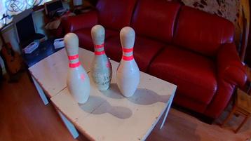 GRATIS OPHALEN: 3 bowling pins (kegels) beschikbaar voor biedingen