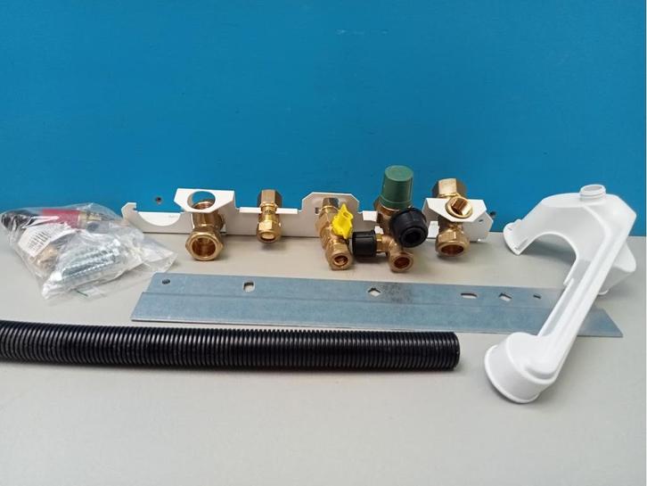 Onderaansluitset kort Intergas kombi kompakt HRE 093127, Doe-het-zelf en Verbouw, Verwarming en Radiatoren, Nieuw, Cv-ketel of Combi-ketel