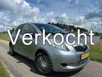 Toyota Yaris 1.0 VVTi Terra Trekhaak / Elektrische ramen / 1, Voorwielaandrijving, Gebruikt, Origineel Nederlands, Bedrijf