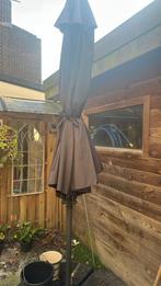 Mooie Zweefparasol - ZGAN, Ophalen, Kantelbaar, 3 tot 4 meter, Zweefparasol