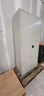 Stalen archiefkast met planken, Ophalen, Meerdere deuren, 50 tot 100 cm, Zo goed als nieuw