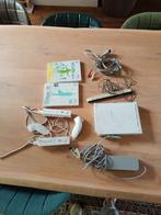 Nintendo Wii 2006, Ophalen of Verzenden, Gebruikt, Met 2 controllers, Met games