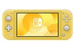 Nintendo switch light met oplader en hoesje, Spelcomputers en Games, Ophalen, Geel, Zo goed als nieuw, Met beschermhoes of tas