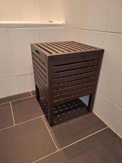 IKEA MOLGER houten kruk/wasmand met opbergruimte, Huis en Inrichting, Krukjes, Gebruikt, Hout, Ophalen