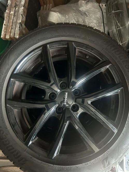 Mooie velgen Monaco CL2 Zwart Glans 17”  met winterbanden, Auto-onderdelen, Banden en Velgen, Velg(en), Winterbanden, 17 inch