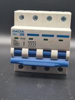 Gacia PB8H B16 Installatieautomaat 3 polig + nul 16A B 10k, Hobby en Vrije tijd, Ophalen of Verzenden, Gebruikt
