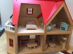Houten Poppenhuis met Meubels en Poppen, Kinderen en Baby's, Speelgoed | Poppenhuizen, Ophalen, Gebruikt, Poppenhuis