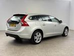 Volvo V60 1.6 T3 Momentum | Cruise | Navigatie | Parkeersens, Voorwielaandrijving, Stof, 4 cilinders, 150 pk