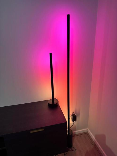 Philips Hue gradient Signe vloerlamp en tafellamp zwart, Huis en Inrichting, Lampen | Vloerlampen, Nieuw, Minder dan 100 cm, Metaal