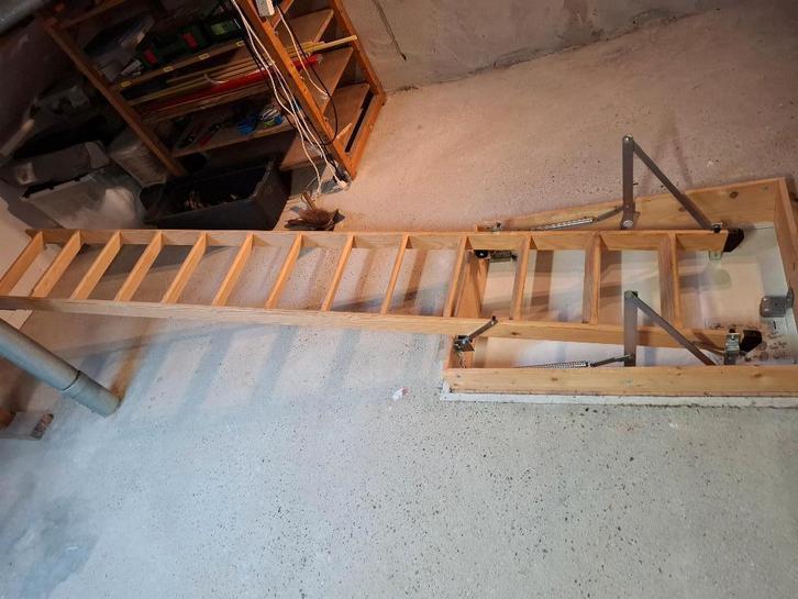 vlizotrap, Doe-het-zelf en Verbouw, Ladders en Trappen, Gebruikt, Trap, 2 tot 4 meter, Ophalen