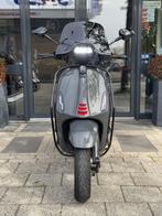 Vespa Sprint E5 2021 | Nano grey | Full option | 12 mnd. gar, Fietsen en Brommers, Scooters | Vespa, Overige modellen, Maximaal 45 km/u