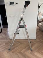 Altrex Trap 4 Treden - Zeer Goede Staat, Doe-het-zelf en Verbouw, Ladders en Trappen, Ophalen, Trap, Zo goed als nieuw, Opvouwbaar of Inschuifbaar