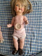 Antieke pop voor reparatie 40 cm., Ophalen of Verzenden, Zo goed als nieuw, Pop