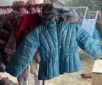 Leuke nieuwe jas 2T - blauw en kleurenglimmers, Kinderen en Baby's, Kinderkleding | Maat 92, Meisje, Ophalen of Verzenden, Jas