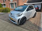 Toyota IQ 1.0 2010 Grijs, Auto's, Stof, 4 stoelen, Origineel Nederlands, Handgeschakeld