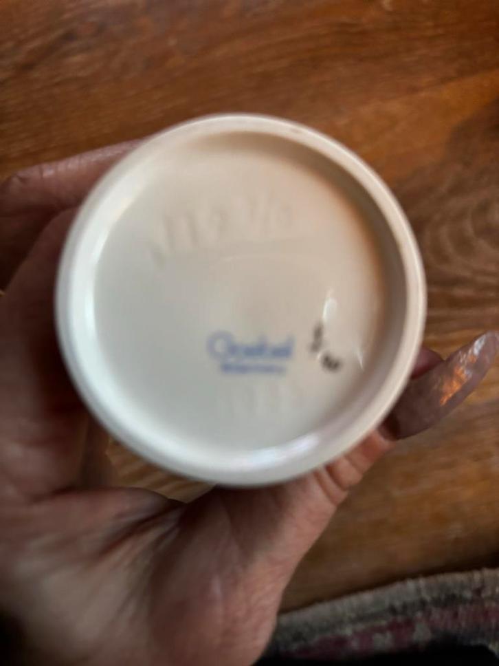 Goebel Hummel Beeldje - Postbode, Antiek en Kunst, Antiek | Keramiek en Aardewerk, Ophalen of Verzenden