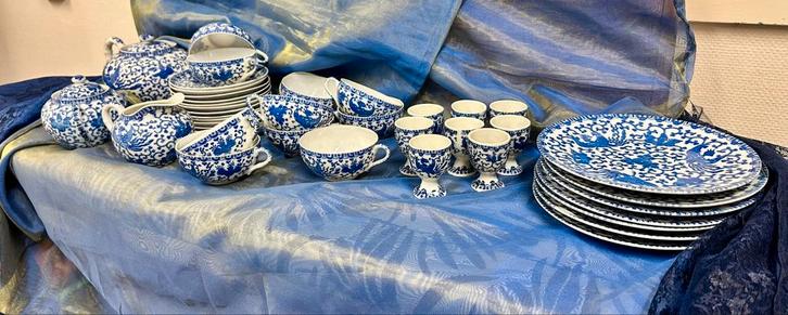 Antiek Japans eierporseleinen servies, Antiek en Kunst, Antiek | Servies los, Ophalen of Verzenden