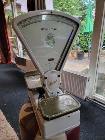 Berkel weegschaal uit 1943. beschikbaar voor biedingen