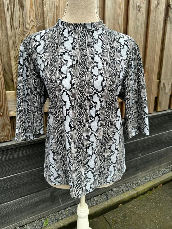 *Penn&Ink* Mooie Travelstof Top mt 44, Kleding | Dames, Tops, Zo goed als nieuw, Maat 42/44 (L), Grijs, Ophalen of Verzenden