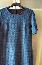 Jurk blauw zwart trompetmouwen maat L NIEUW, Kleding | Dames, Jurken, Blauw, Maat 42/44 (L), Nieuw, Ophalen of Verzenden