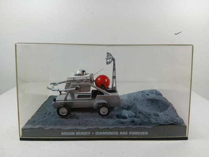 universal hobbies 1/43  moon buggy, Hobby en Vrije tijd, Modelauto's | 1:43, Zo goed als nieuw, Auto, Overige merken, Ophalen of Verzenden