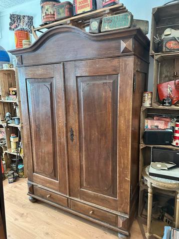 Antieke Kast - Circa 1880 - Massief Hout beschikbaar voor biedingen