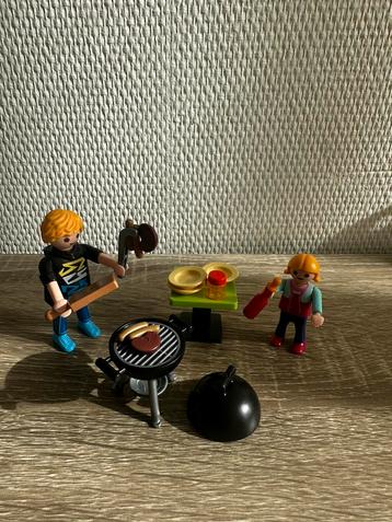 PLAYMOBIL Family Fun Backyard Barbecue Carry Case   beschikbaar voor biedingen