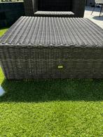 Lounge stoel met hooker, Ophalen, Zo goed als nieuw, Wicker, Stoel