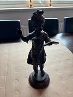 Frans bronzen meisje, Ophalen