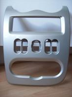 Dacia Logan MCV 2011 autoradio standard front panel fascia, Auto-onderdelen, Ophalen of Verzenden, Gebruikt, Dacia