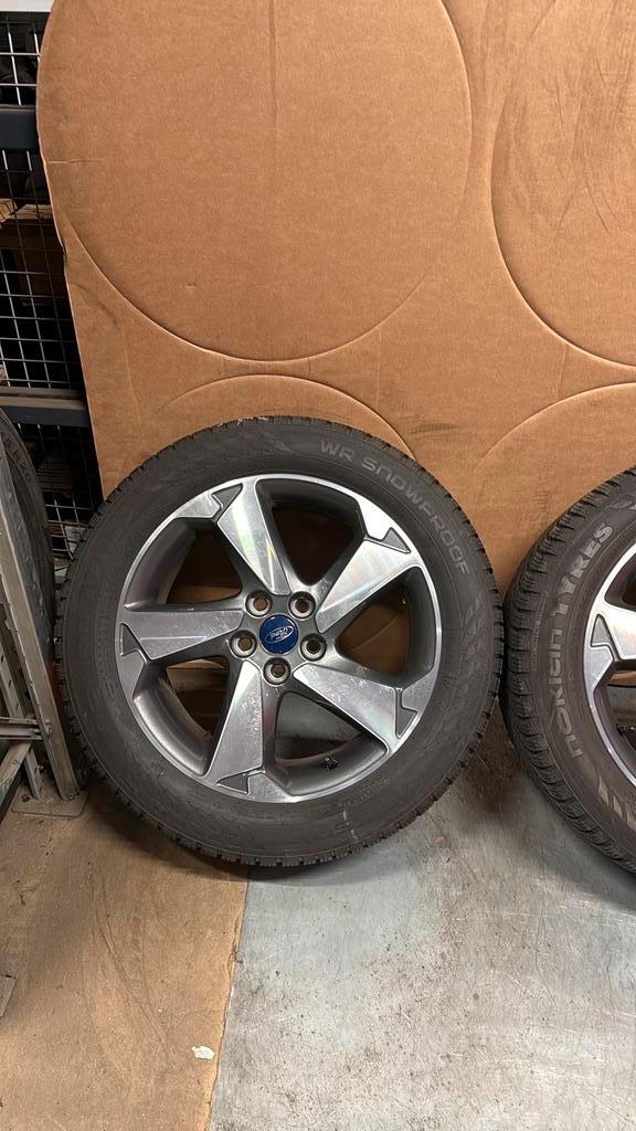 17 Inch Origineel Ford Focus Winterset, Auto-onderdelen, Banden en Velgen, Banden en Velgen, Winterbanden, 17 inch, 215 mm, Personenwagen