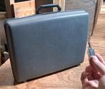 Grote Samsonite koffer met sleutel + gratis kleine Samsonite, Sieraden, Tassen en Uiterlijk, Koffers, Ophalen, Zo goed als nieuw