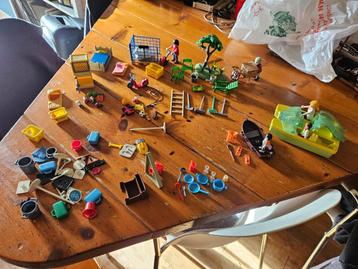 Playmobil diverse gezin beschikbaar voor biedingen