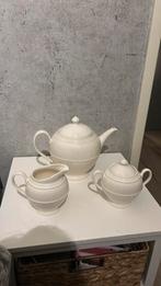 Wedswood Windsor theepot + suiperpot en melkkan, Antiek en Kunst, Antiek | Servies compleet, Ophalen of Verzenden