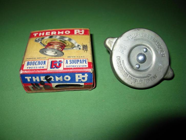 Thermostaat Opel Rekord A / Borgward Isabella /Skoda 440 NEW, Auto-onderdelen, Airco en Verwarming, Opel, Skoda, Nieuw, Ophalen of Verzenden