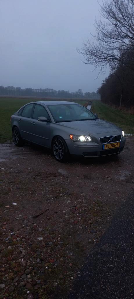 Volvo S40 2.5 T5 2004 Grijs, Auto's, Volvo, Particulier, S40, ABS, Airbags, Airconditioning, Alarm, Centrale vergrendeling, Cruise Control