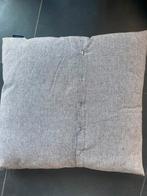 Donkergrijs kussen met knoopjes 55cm, Ophalen, Zo goed als nieuw, Grijs, Vierkant