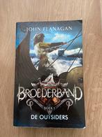 Broederband boek 1 De Grijze Jager, Boeken, Fantasy, Gelezen, John Flanagan, Ophalen of Verzenden